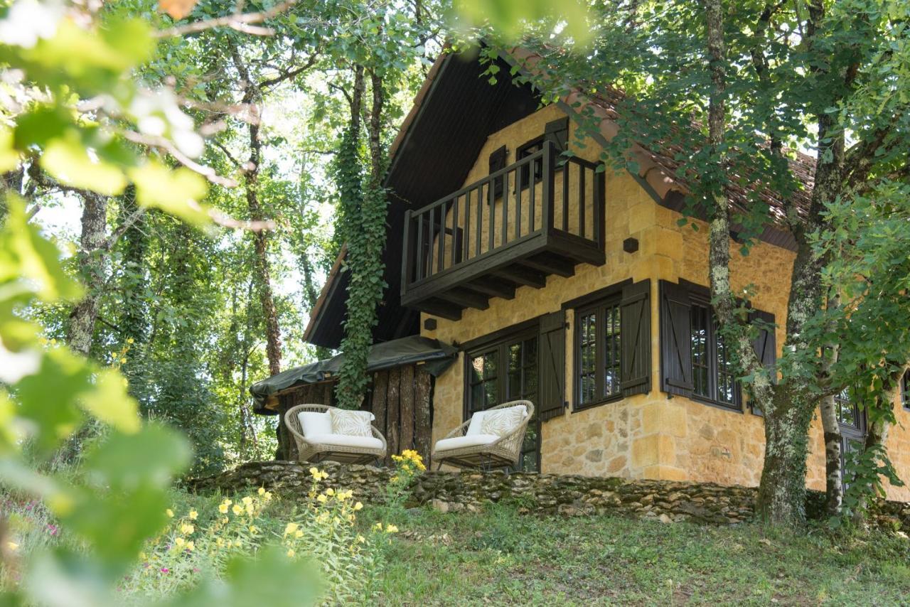 Petit Maison Du Chene Auriac-du-Perigord Exterior photo